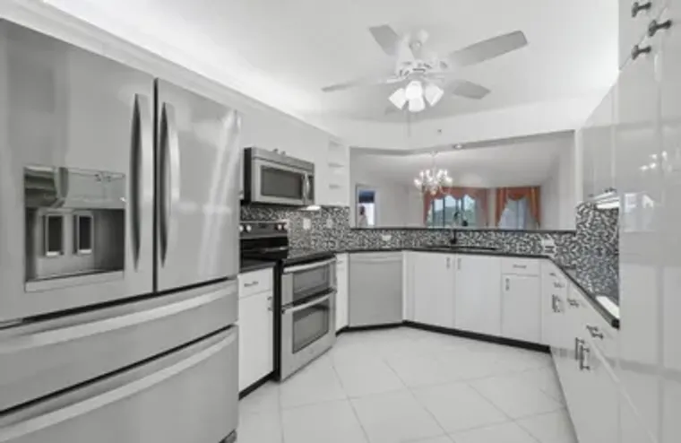 7649 GRANVILLE DR 301, TAMARAC, FL, 3332..., Tamarac, FL 33321