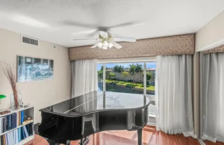 12560 MAJESTY CIR 401, BOYNTON BEACH, FL..., Boynton Beach, FL 33437