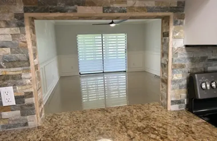 140 LAKE NANCY LN 115, WEST PALM BEACH, ..., West Palm Beach, FL 33411