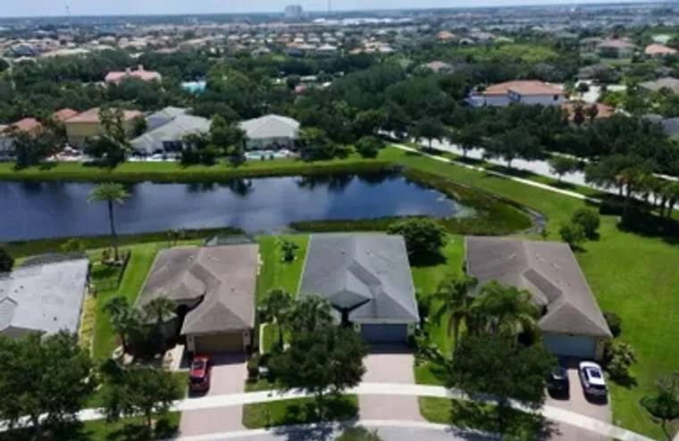 11861 SW CRESTWOOD CIR, PORT ST. LUCIE, ..., Port St. Lucie, FL 34987