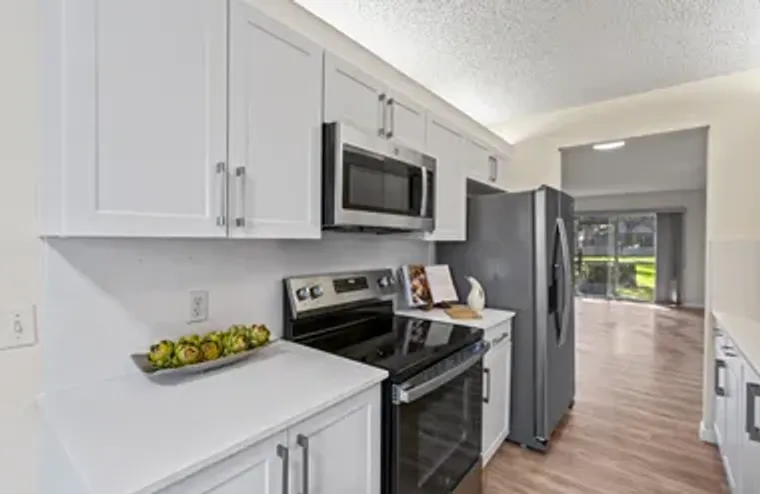 1251 SW 125TH AVE 105T, PEMBROKE PINES, ..., Pembroke Pines, FL 33027