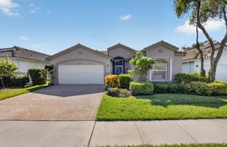 9875 HARBOUR LAKE CIR, BOYNTON BEACH, FL..., Boynton Beach, FL 33437
