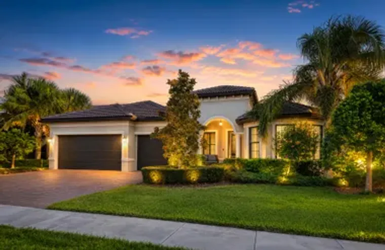 604 SE MONTEIRO DR, PORT ST. LUCIE, FL, ..., Port St. Lucie, FL 34984
