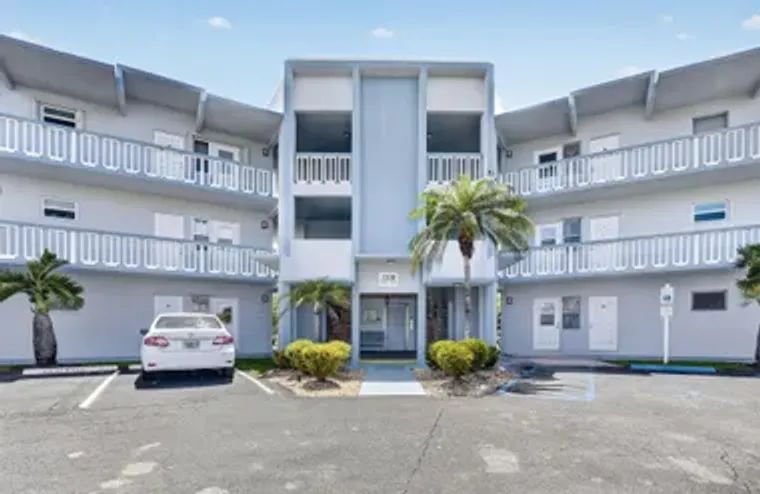 2200 PARK LN 208, HOLLYWOOD, FL, 33021, Hollywood, FL 33021