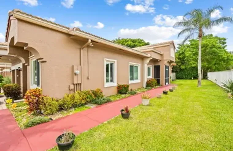 10156 LOMBARDY DR, TAMARAC, FL, 33321, Tamarac, FL 33321