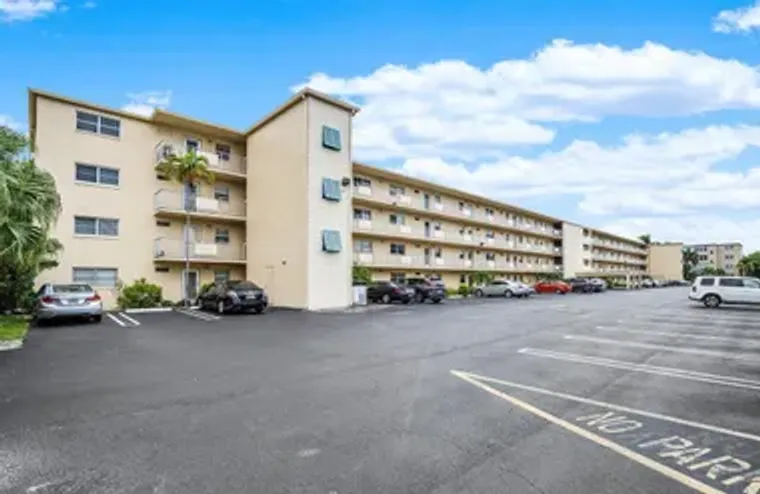 2615 NE 3RD CT 308, BOYNTON BEACH, FL, 3..., Boynton Beach, FL 33435