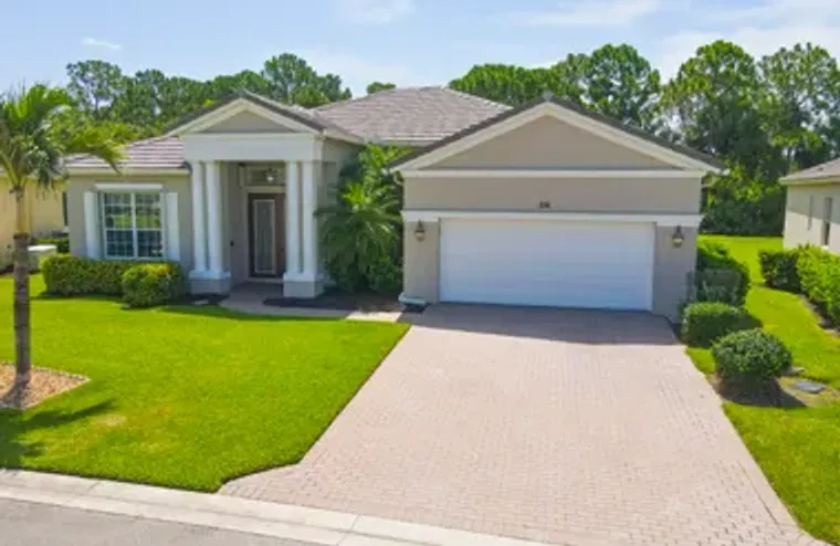 716 SW MYAKKA RIVER TRCE, PORT ST. LUCIE..., Port St. Lucie, FL 34986