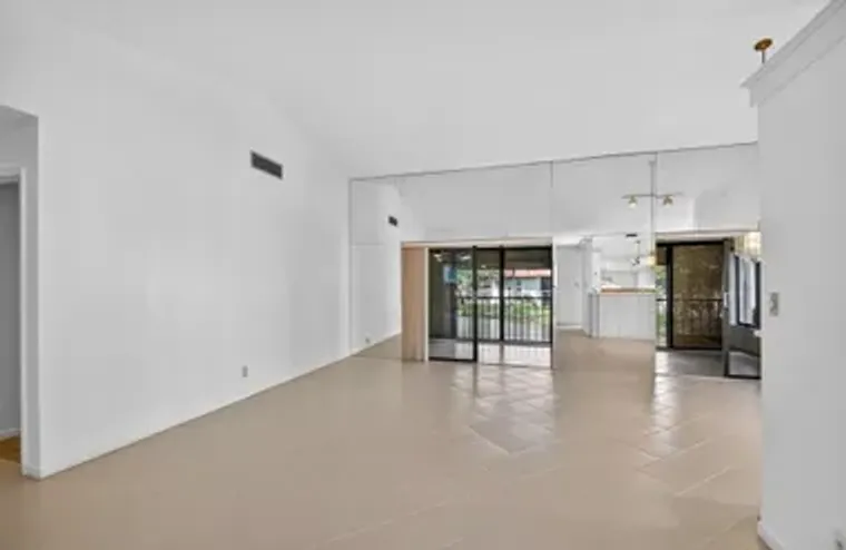 10631 OCEAN PALM WAY 202, BOYNTON BEACH,..., Boynton Beach, FL 33437