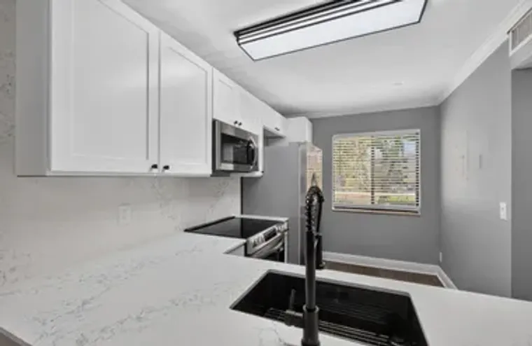 6935 HUNTINGTON LN 207, DELRAY BEACH, FL..., Delray Beach, FL 33446