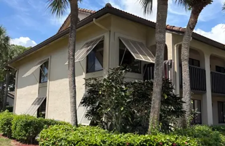 10101 MANGROVE DR 201, BOYNTON BEACH, FL..., Boynton Beach, FL 33437