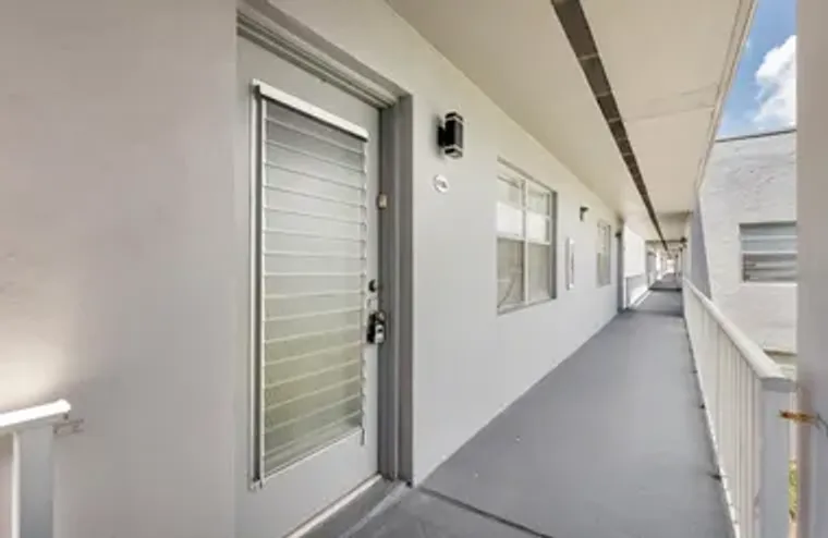 136 FLANDERS C C, DELRAY BEACH, FL, 3348..., Delray Beach, FL 33484