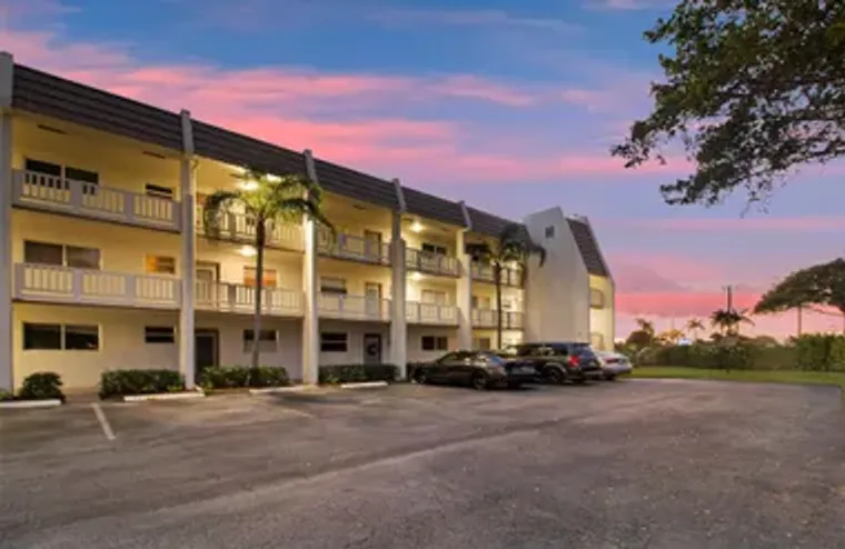 6890 ROYAL PALM BLVD 312H, MARGATE, FL, ..., Margate, FL 33063