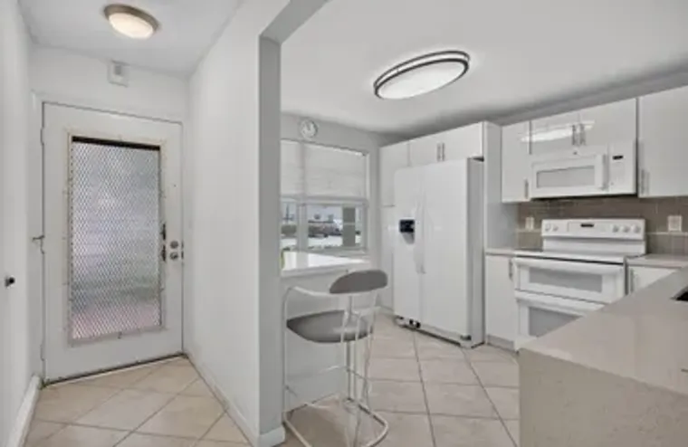 2006 GRANADA DR J1, COCONUT CREEK, FL, 3..., Coconut Creek, FL 33066
