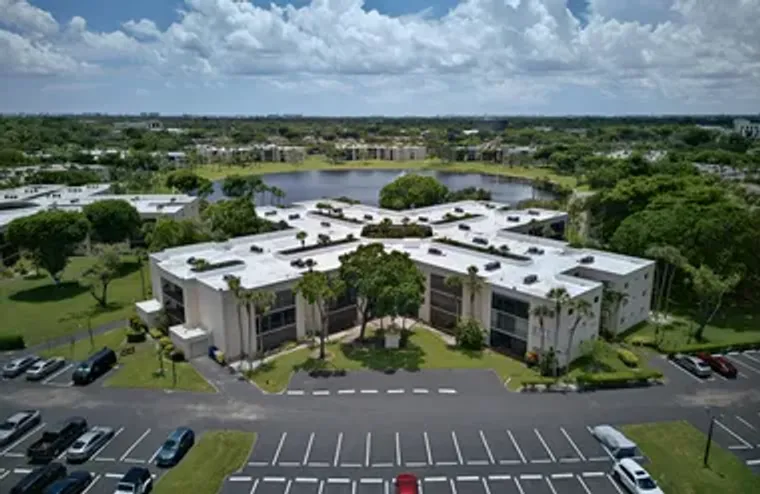 5190 LAS VERDES CIR 214, DELRAY BEACH, F..., Delray Beach, FL 33484