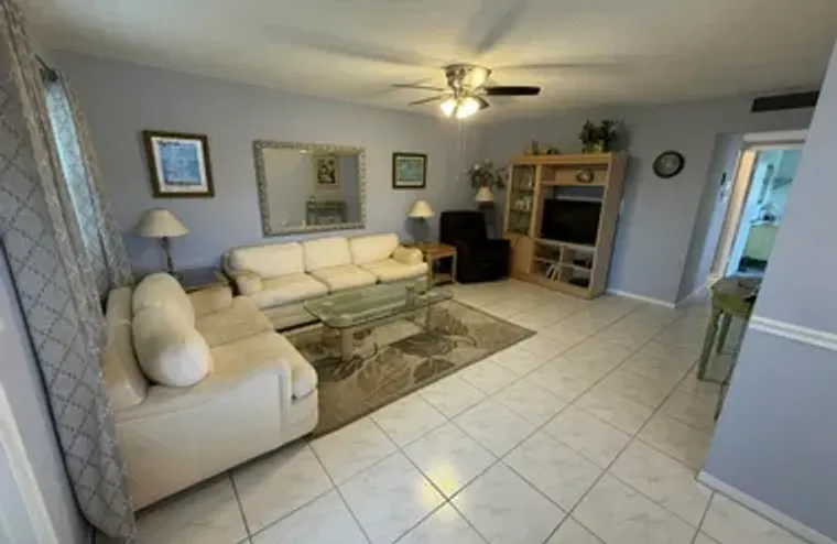 24 EASTHAMPTON A A, WEST PALM BEACH, FL,..., West Palm Beach, FL 33417