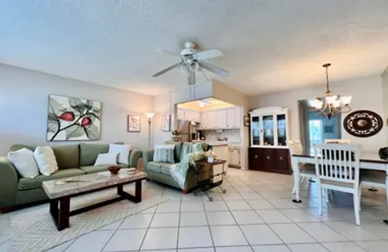 159 BERKSHIRE H H, WEST PALM BEACH, FL, ..., West Palm Beach, FL 33417