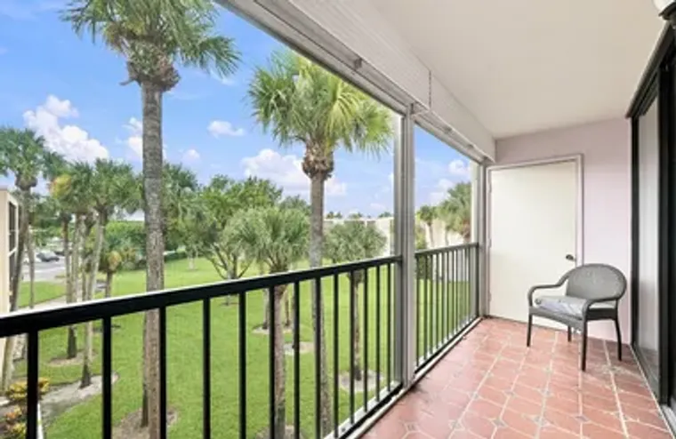 5370 LAS VERDES CIR 304, DELRAY BEACH, F..., Delray Beach, FL 33484