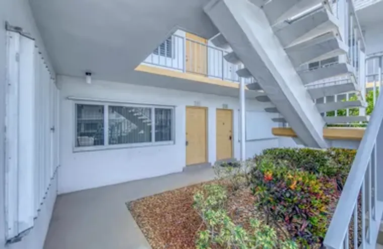 3240 LAKE OSBORNE DR 109, LAKE WORTH BEA..., Lake Worth Beach, FL 33461