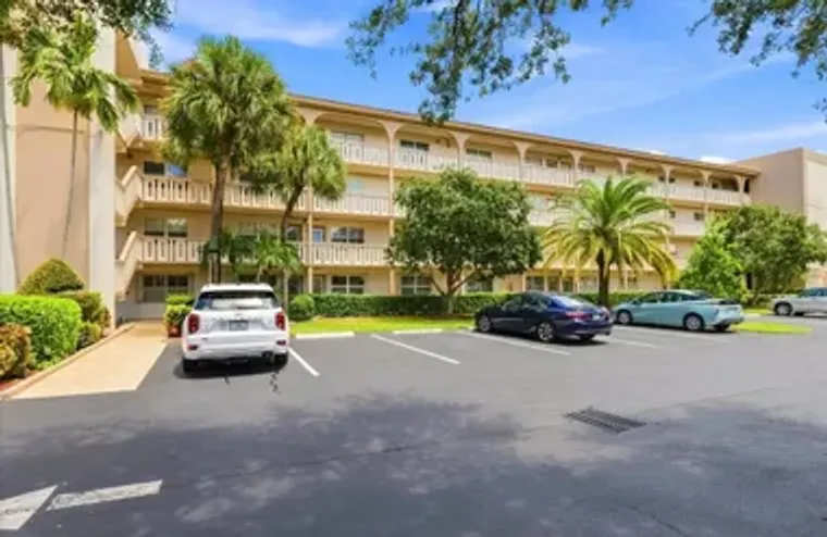 2304 LUCAYA LN C1, COCONUT CREEK, FL, 33..., Coconut Creek, FL 33066