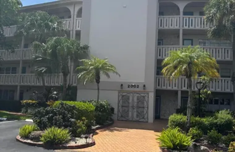 2002 GRANADA DR E1, COCONUT CREEK, FL, 3..., Coconut Creek, FL 33066