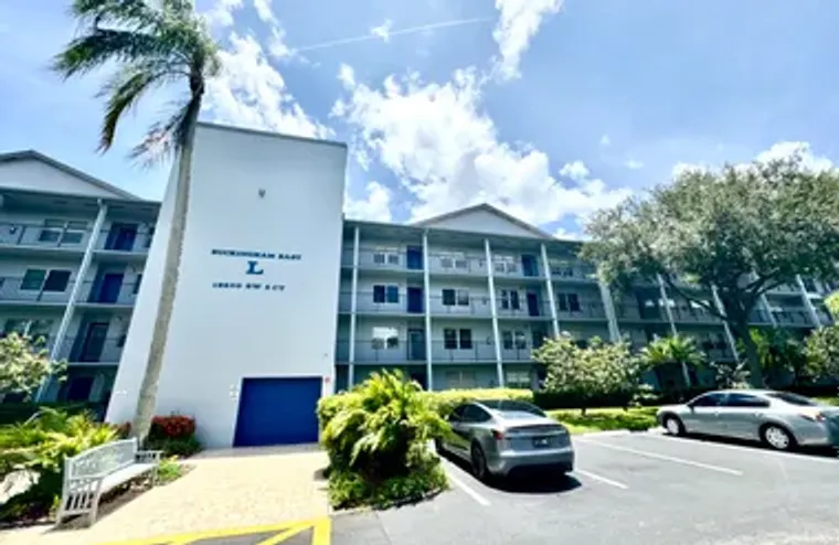12600 SW 5TH CT 109L, PEMBROKE PINES, FL..., Pembroke Pines, FL 33027