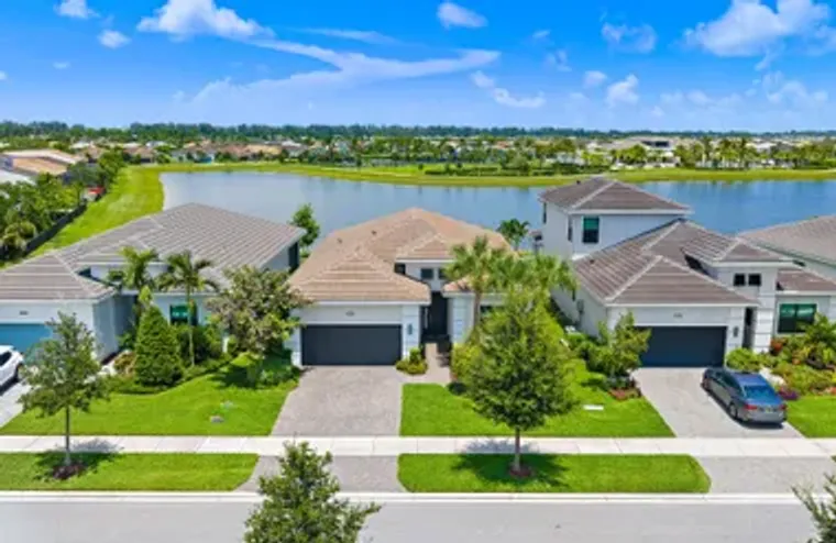 15883 KEY BISCAYNE LN, WESTLAKE, FL, 334..., Westlake, FL 33470