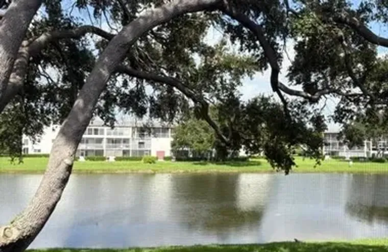 230 FANSHAW F F-230, BOCA RATON, FL, 334..., Boca Raton, FL 33434