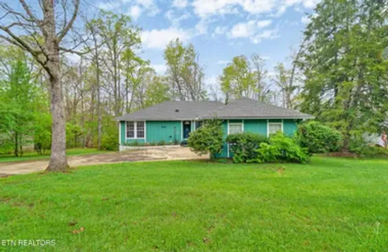 105 LAKESHIRE DR, CROSSVILLE, TN, 38558, Crossville, TN 38558