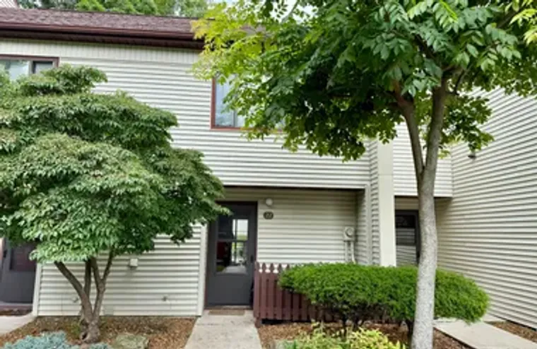 22 WILSHIRE HEIGHTS DR, CROSSVILLE, TN, ..., Crossville, TN 38558