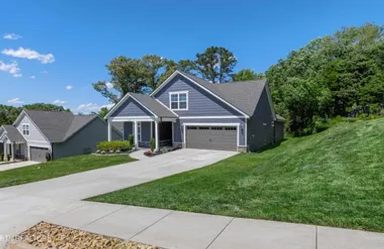 225 CEDAR BRANCH TRL, LENOIR CITY, TN, 3..., Lenoir City, TN 37772