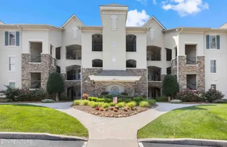 565 RARITY BAY PKWY 205, VONORE, TN, 378..., Vonore, TN 37885