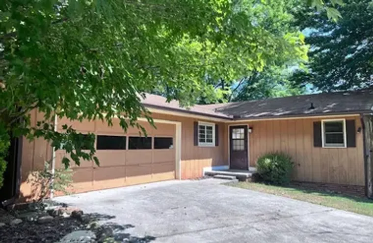 223 SALIGUGI CIR, LOUDON, TN, 37774, Loudon, TN 37774