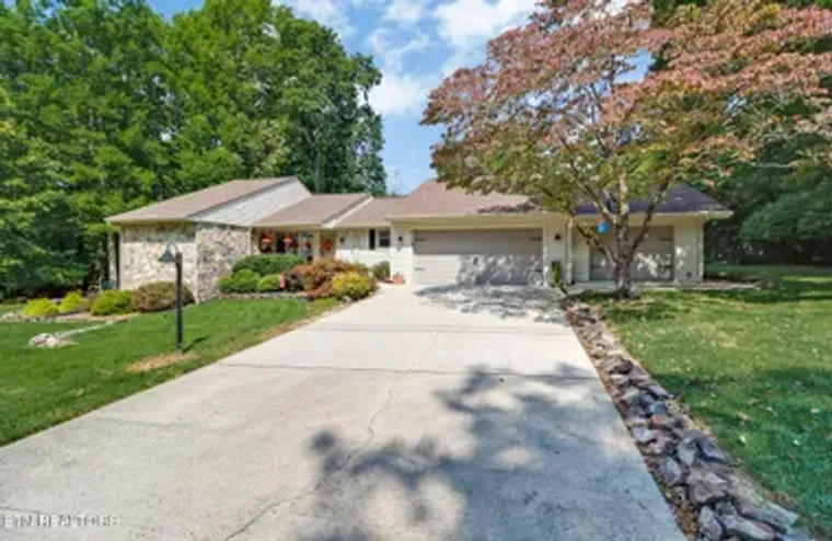 154 ANGLEWOOD DR, CROSSVILLE, TN, 38558, Crossville, TN 38558