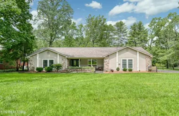 105 FAIRWAY DR, CROSSVILLE, TN, 38558, Crossville, TN 38558