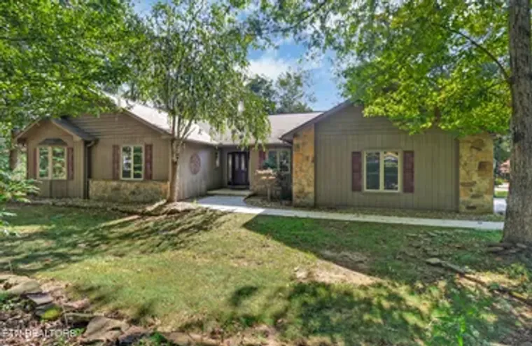 101 WALDEN RIDGE DR, CROSSVILLE, TN, 385..., Crossville, TN 38558