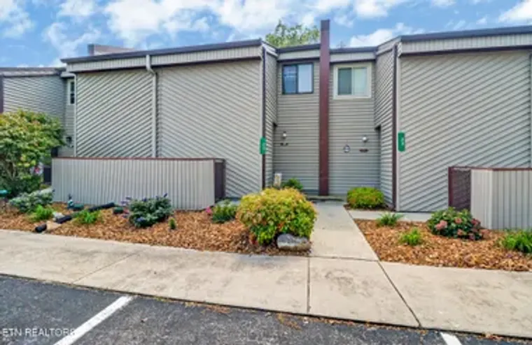 65 LAKESHORE TER 22, CROSSVILLE, TN, 385..., Crossville, TN 38558