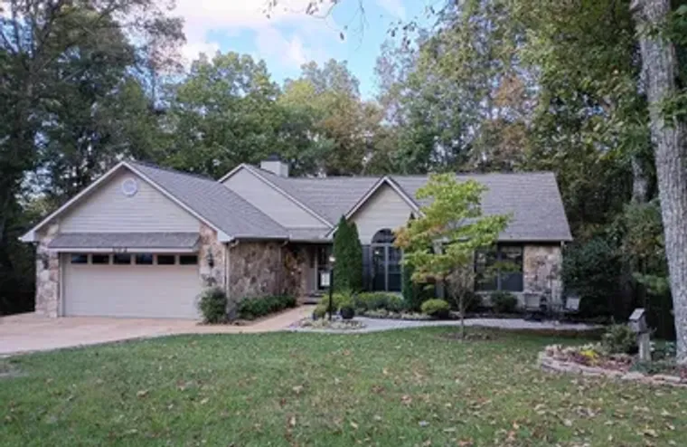 102 BROMLEY LN, CROSSVILLE, TN, 38558, Crossville, TN 38558