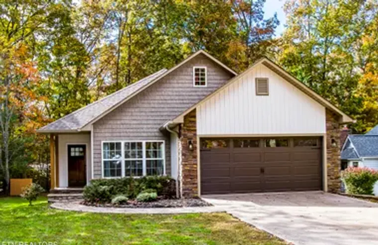 15 HICKORY COVE LN, CROSSVILLE, TN, 3855..., Crossville, TN 38558