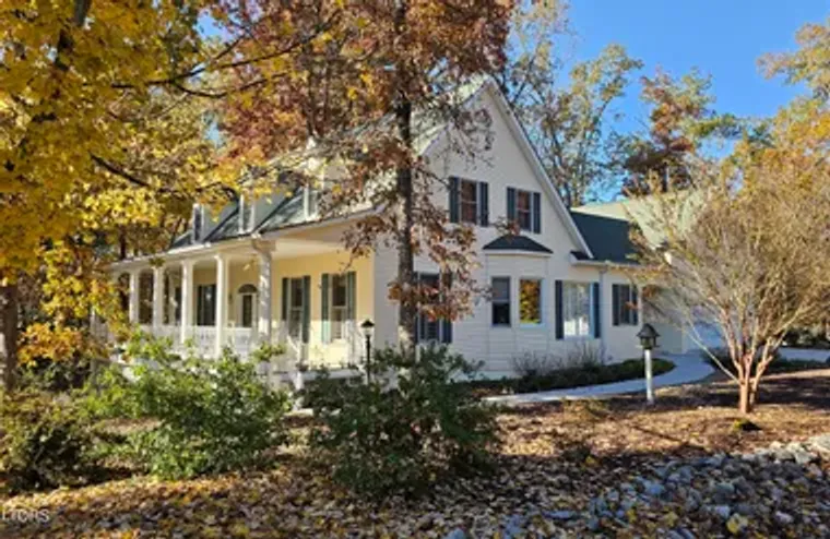 302 OOSTANALI CIR, LOUDON, TN, 37774, Loudon, TN 37774