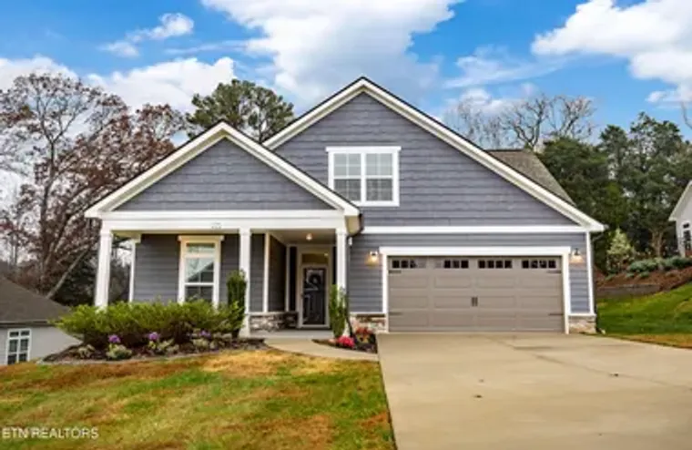 225 CEDAR BRANCH TRL, LENOIR CITY, TN, 3..., Lenoir City, TN 37772
