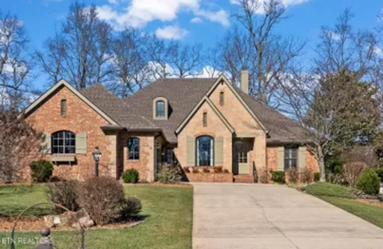 131 MOUNTAIN VIEW DR, CROSSVILLE, TN, 38..., Crossville, TN 38558