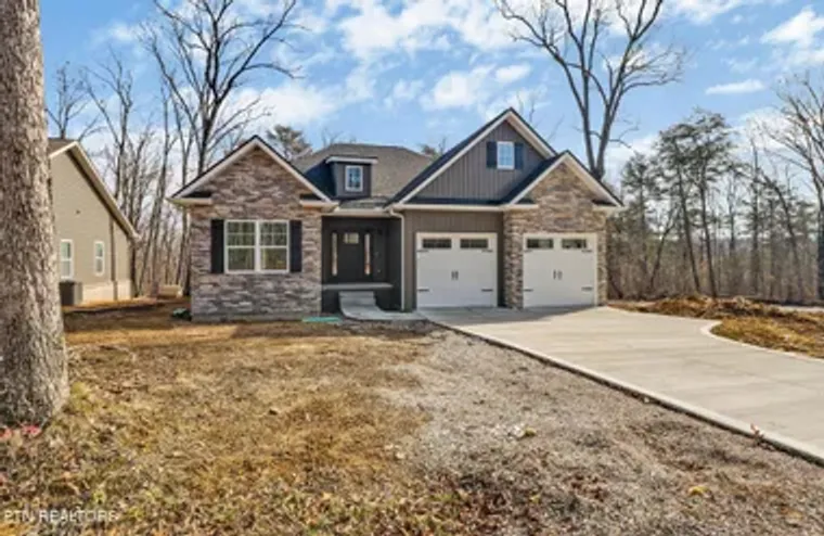 102 AMHERST DR, CROSSVILLE, TN, 38558, Crossville, TN 38558