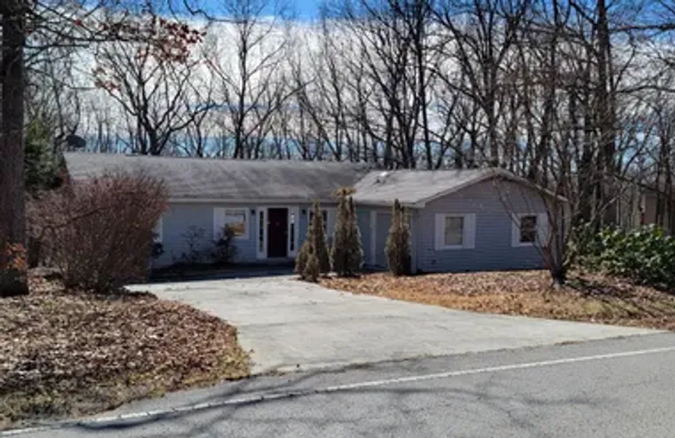 318 LAKEVIEW DR, CROSSVILLE, TN, 38558, Crossville, TN 38558