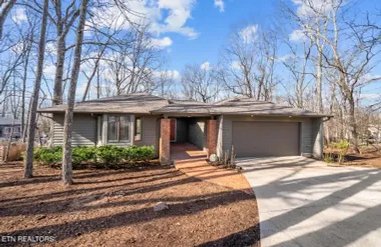 142 ROLLING GREEN DR, CROSSVILLE, TN, 38..., Crossville, TN 38558