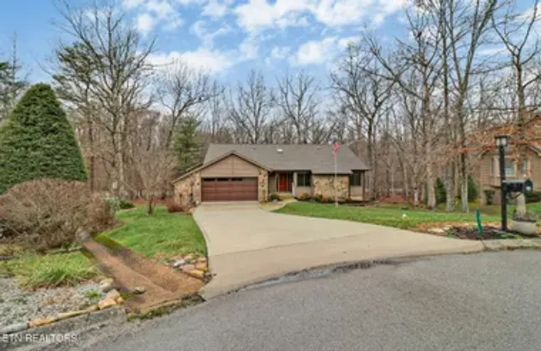 46 HEATHER GLEN CIR, CROSSVILLE, TN, 385..., Crossville, TN 38558