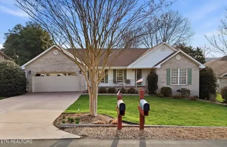 207 SALIGUGI CIR, LOUDON, TN, 37774, Loudon, TN 37774