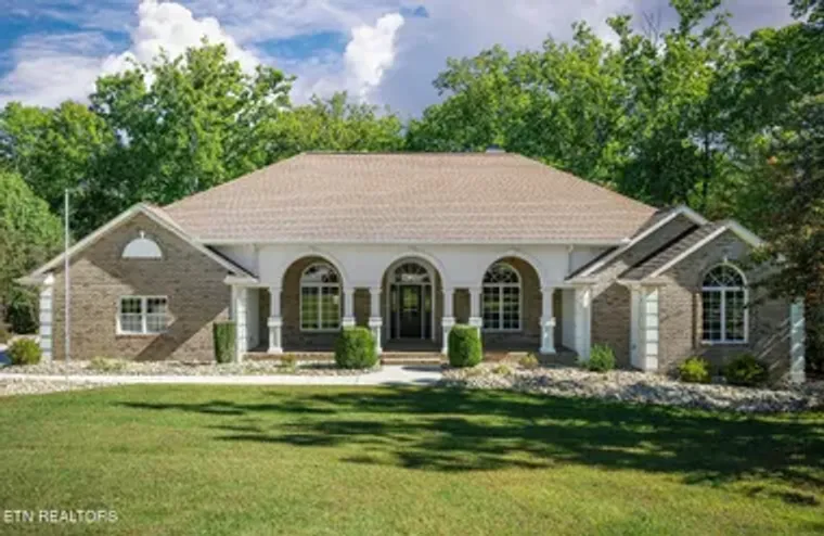 64 CEDAR RIDGE CT, FAIRFIELD GLADE, TN, ..., Fairfield Glade, TN 38558