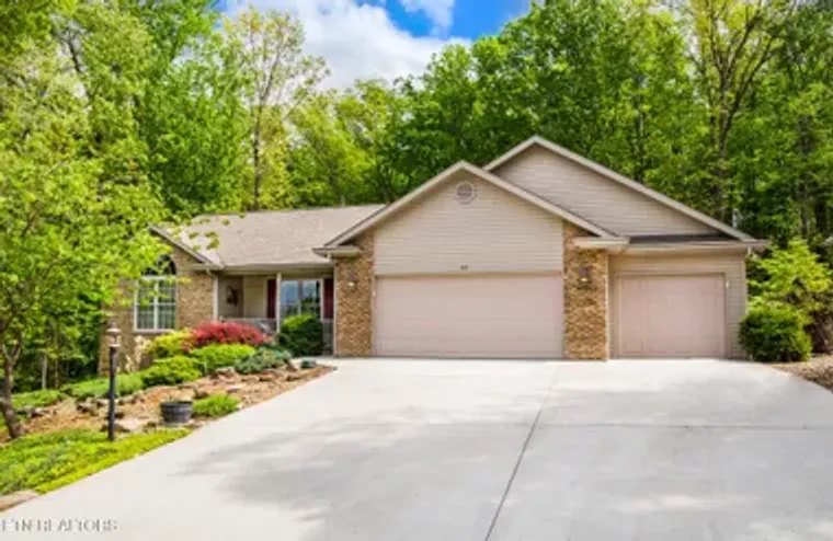 22 CHELTEHAM LN, CROSSVILLE, TN, 38558, Crossville, TN 38558