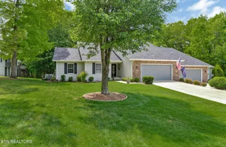 2 ALTANGLEN LN, FAIRFIELD GLADE, TN, 385..., Fairfield Glade, TN 38558