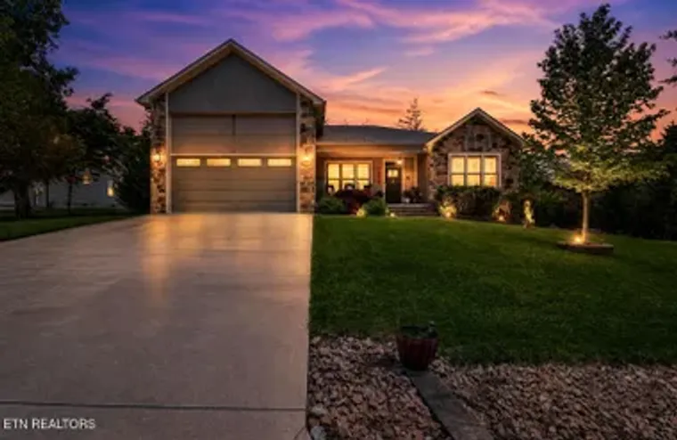 213 FOREST HILL DR, CROSSVILLE, TN, 3855..., Crossville, TN 38558